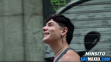 Jovem Espanhol Fode Turista Sexo Explícito
